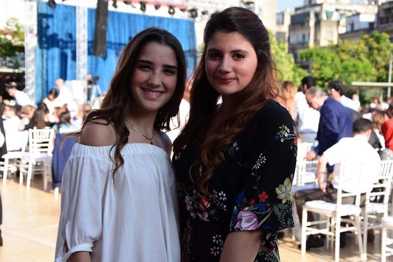 Grand Lycee Franco Prom